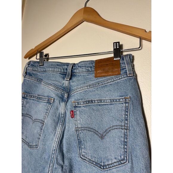 Levi's 70s High Rise Flare Jeans size 28 light wash distressed retro western - Picture 6 of 6